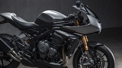 triumph speed triple Breitling